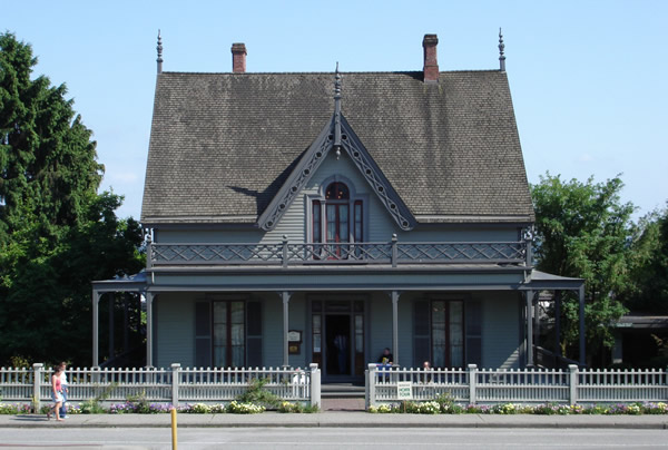 Irving House and New Westminster Museum