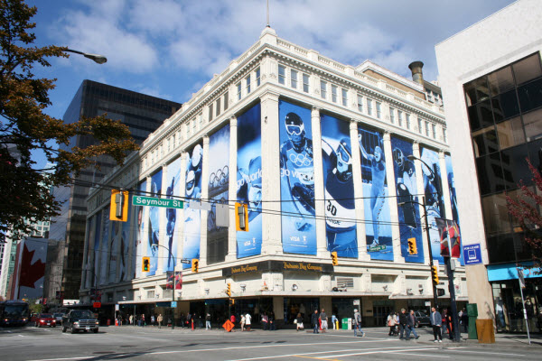 zara downtown vancouver hours